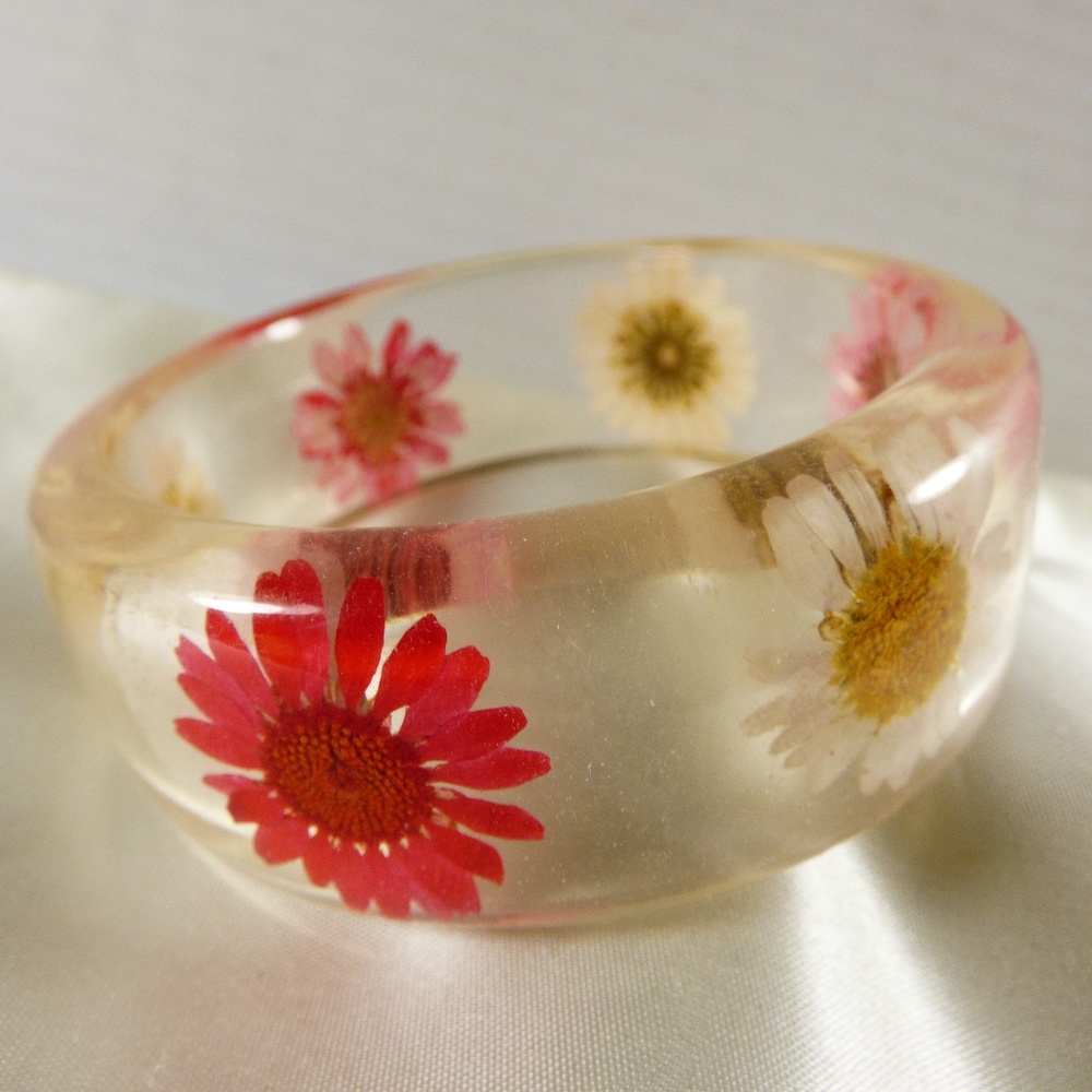 Translucent Lucite Bangle Bracelet Real flowers